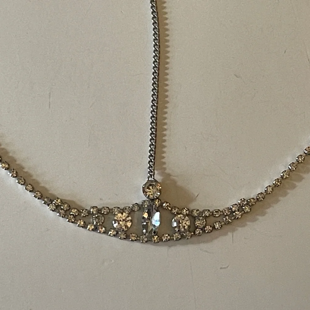 Silver & Rhinestone Hair Headpiece Vintage-Inspired Design wedding special bride